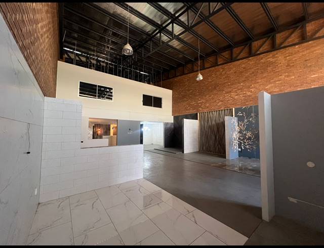 607M² WAREHOUSE TO LET IN HENNOPSPARK